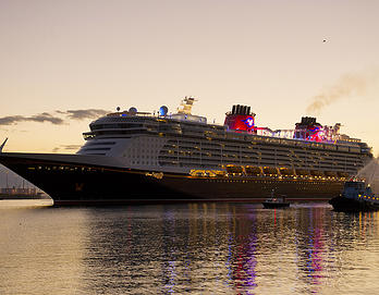 Cruise Ship